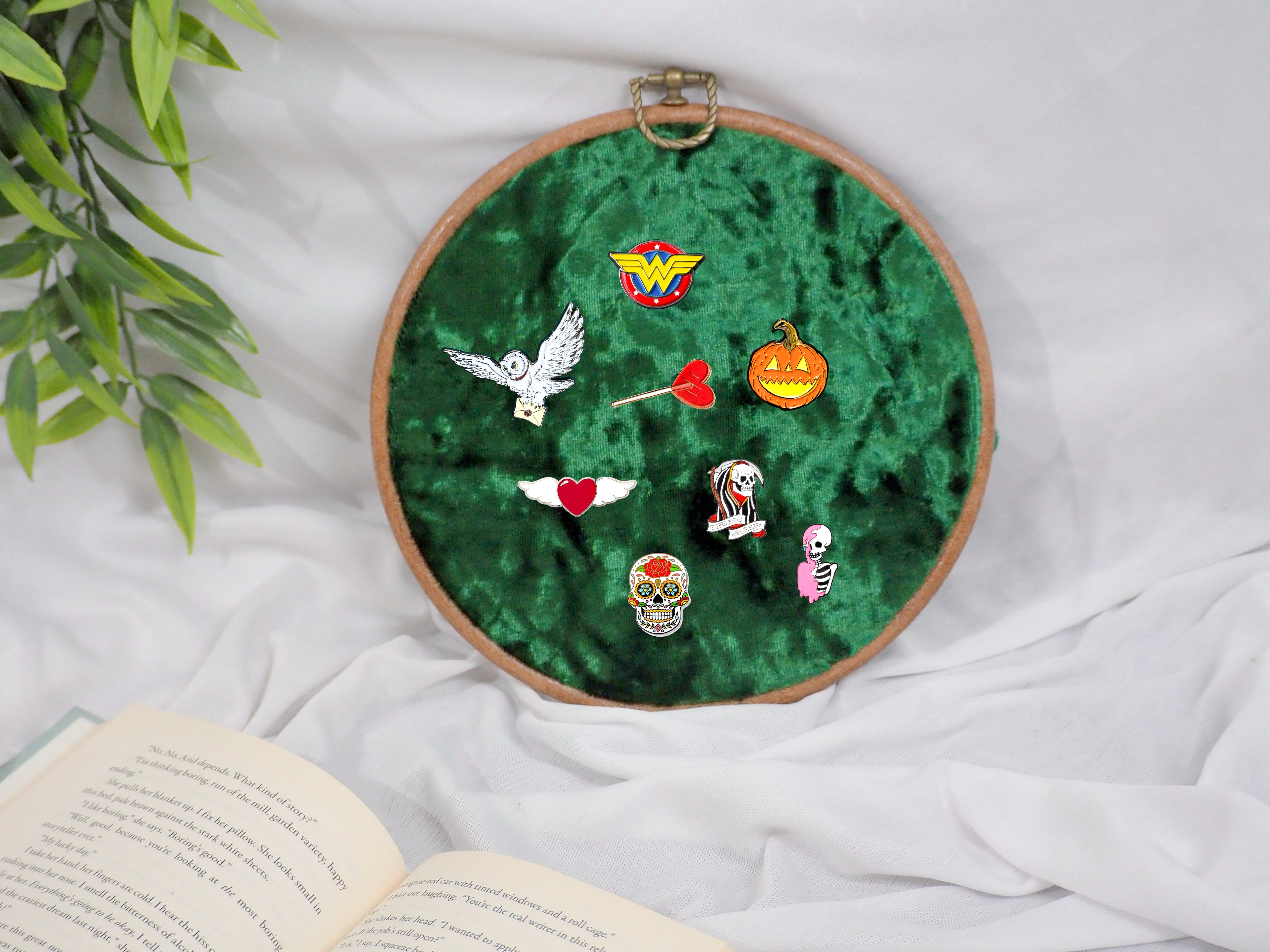 Green Velvet Enamel Pin Hoop Display