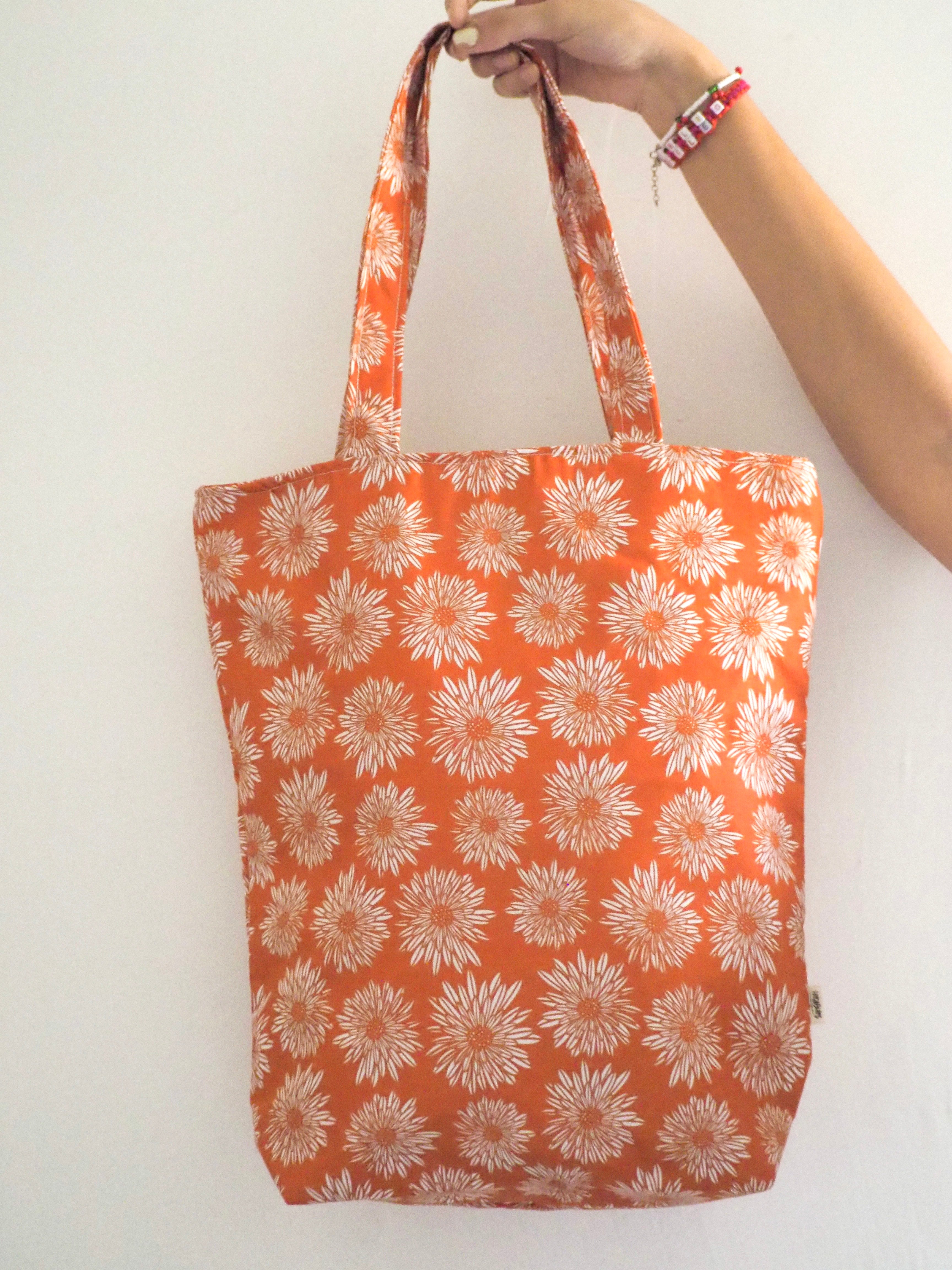 Aruelia Fall Tote Bag