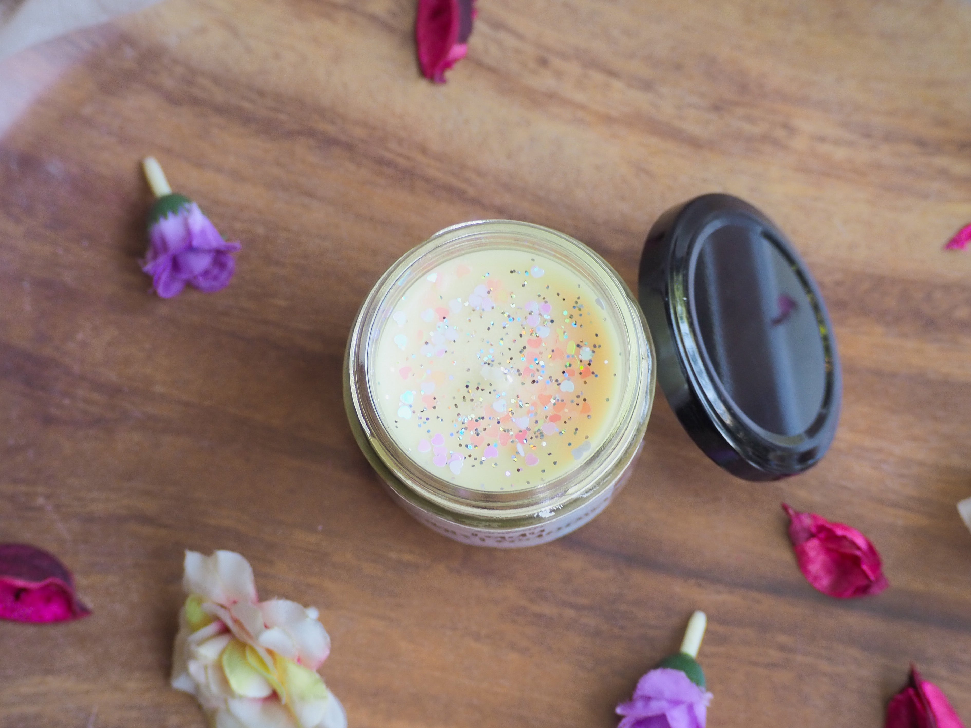Lady Whistledown Candle -  Bridgerton