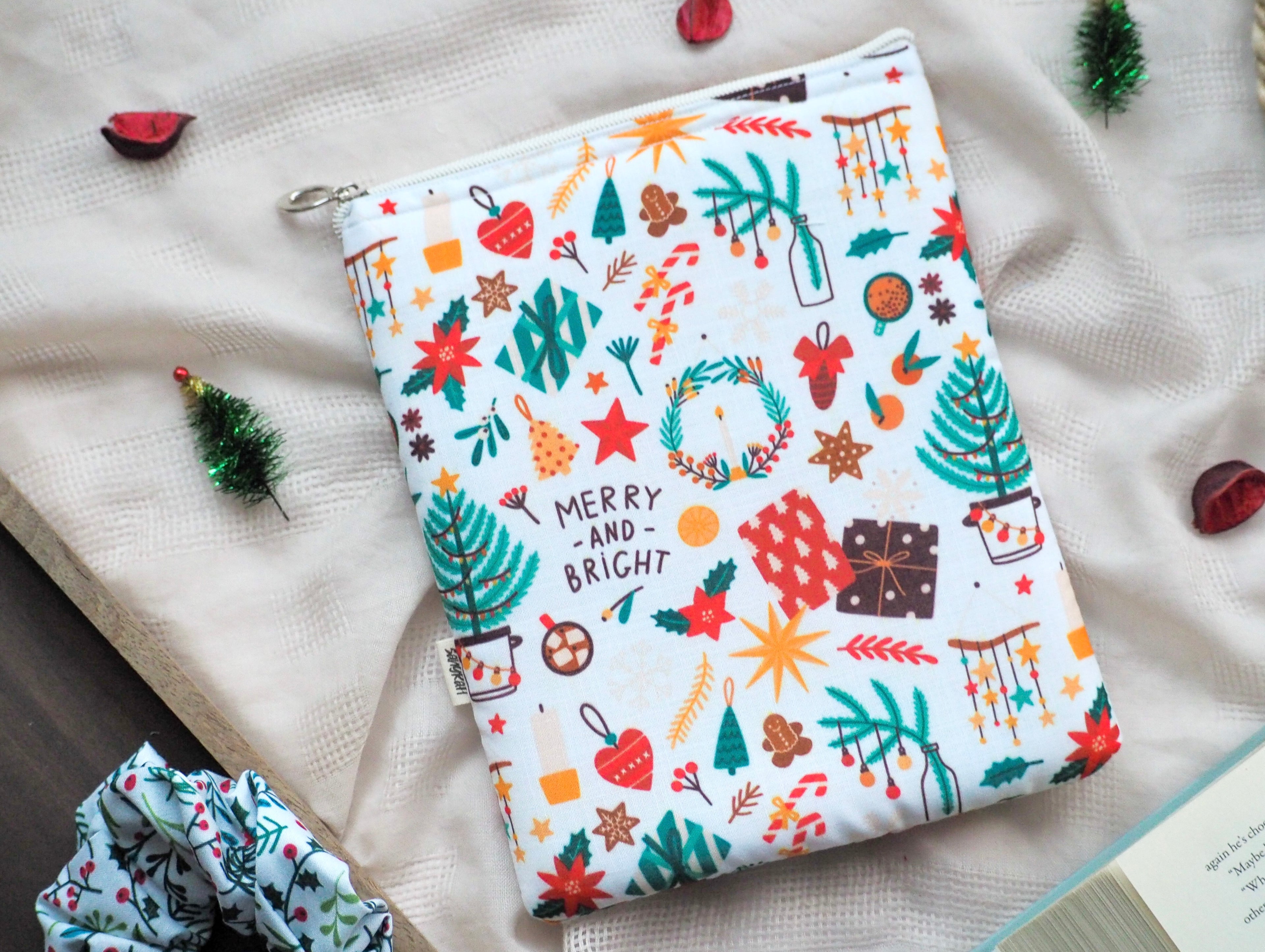 Christmas Book Sleeve